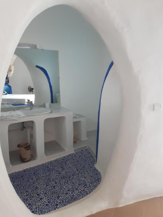 La Maison Blanche Deni Biram Ndao ภายนอก รูปภาพ